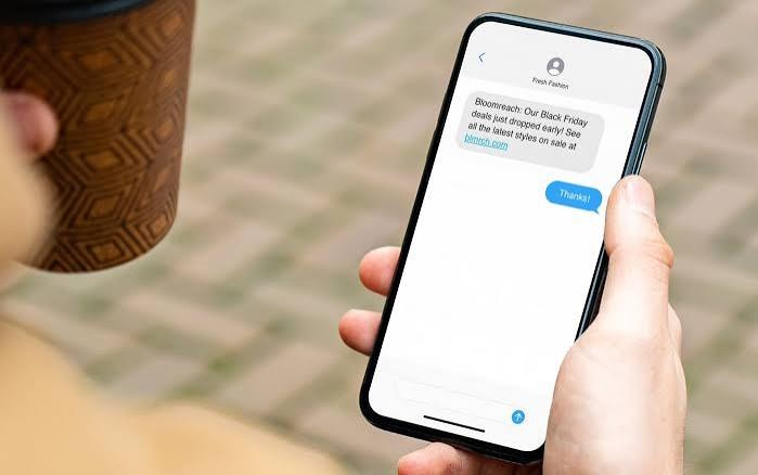 Comparing Communication Options With a Short Term Number and Travel eSIM